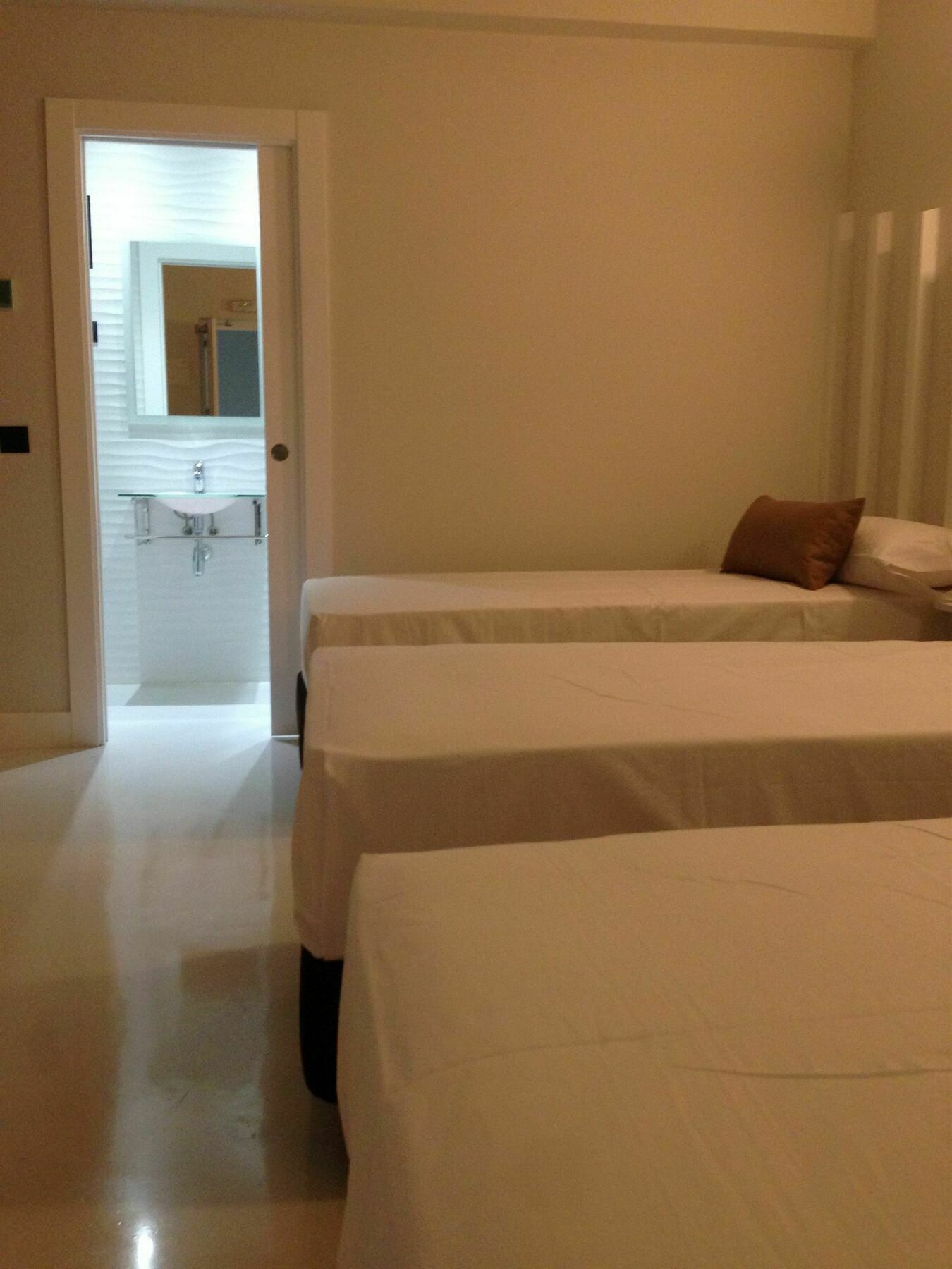 Gran Via 44 Hostel Madryt